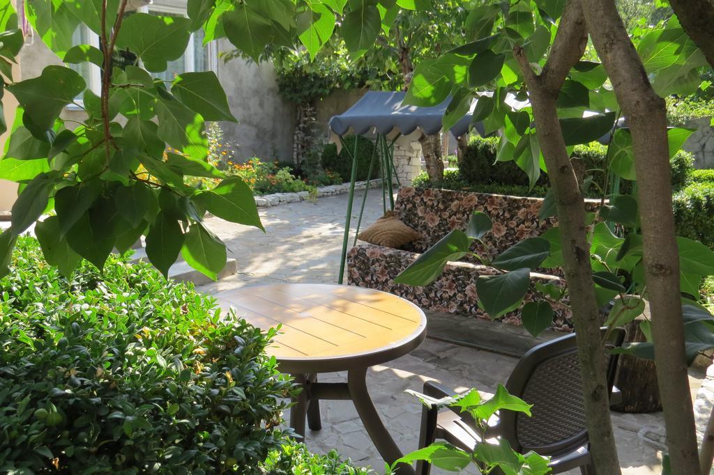 Maghay B&B Hotel In Vanadzor Ngoại thất bức ảnh