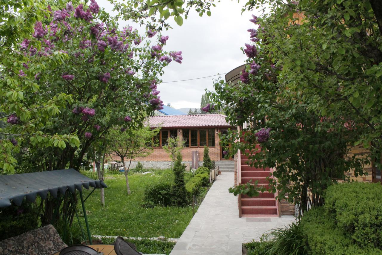 Maghay B&B Hotel In Vanadzor Ngoại thất bức ảnh